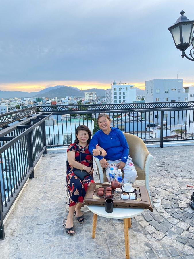 Goodtech Luxury &